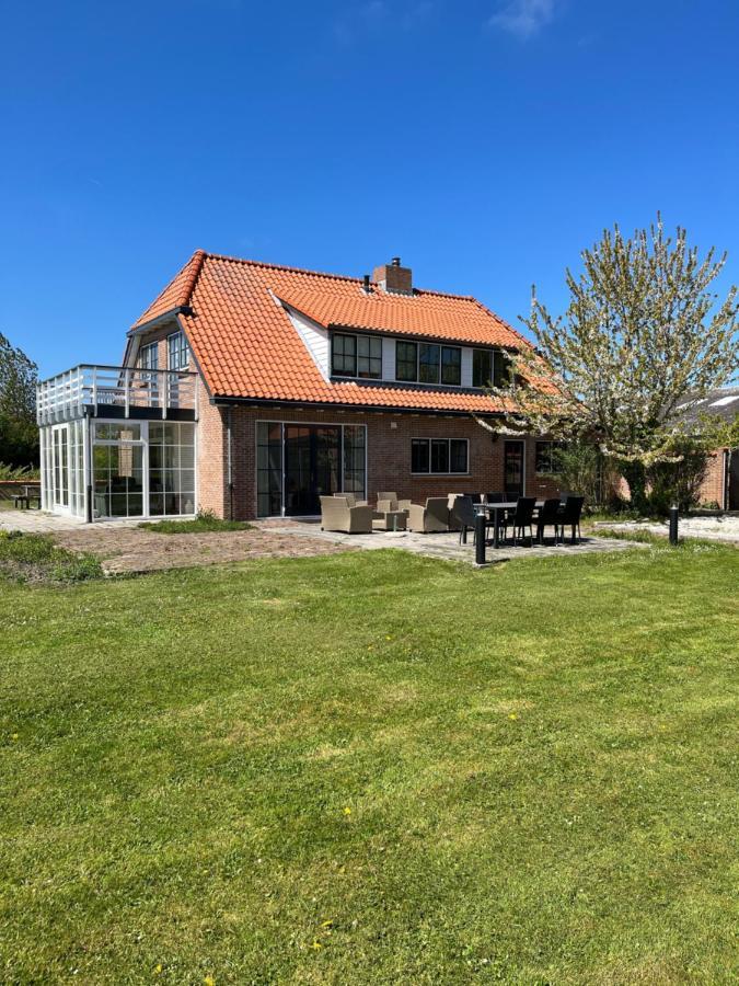 Het Landhuis โอชต์คาเปลเล ภายนอก รูปภาพ