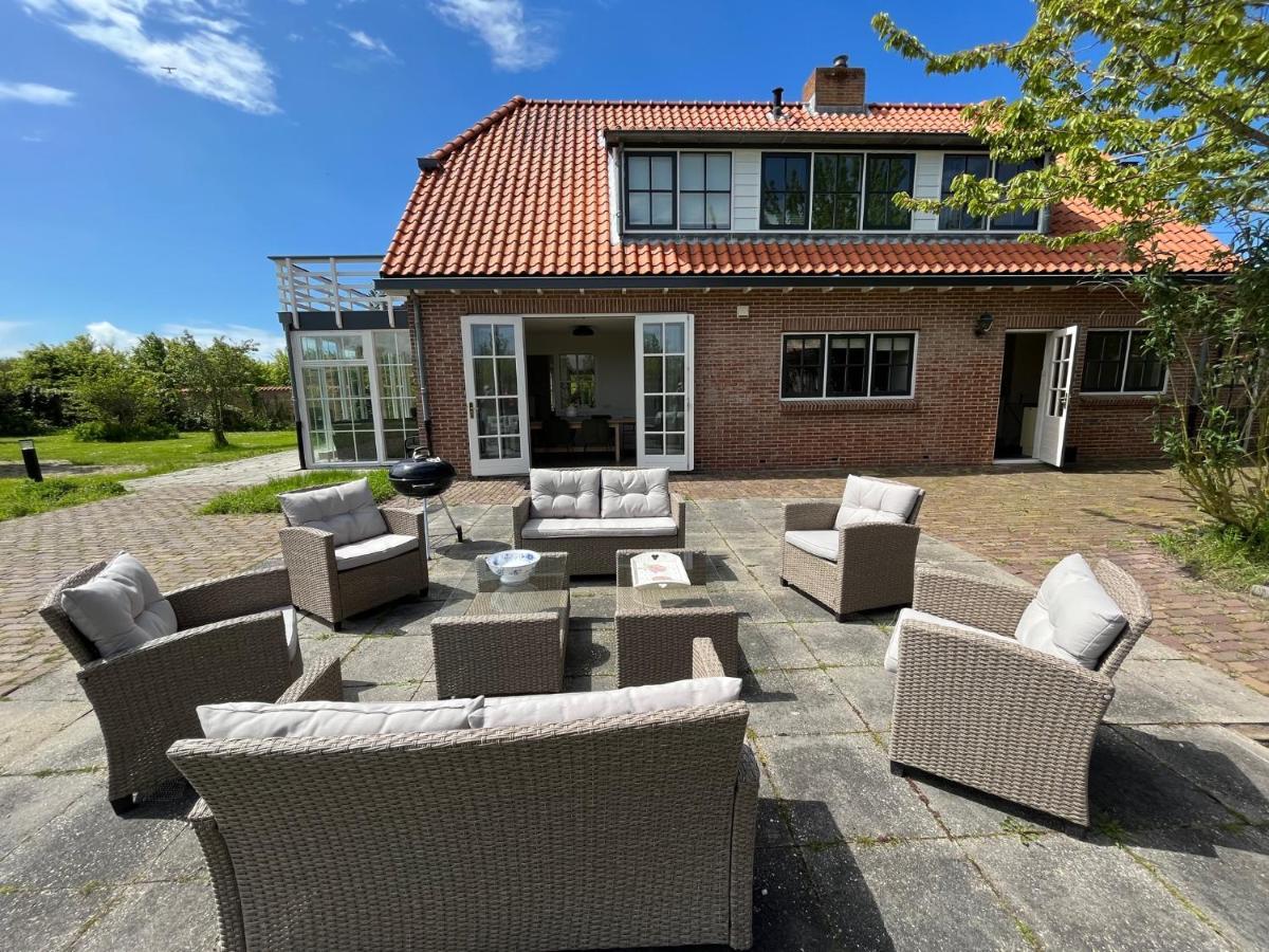 Het Landhuis โอชต์คาเปลเล ภายนอก รูปภาพ